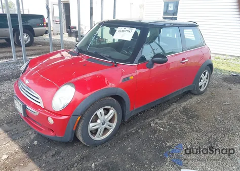 2006 Mini Cooper from USA, damaged, VIN WMWRC33516TK18265